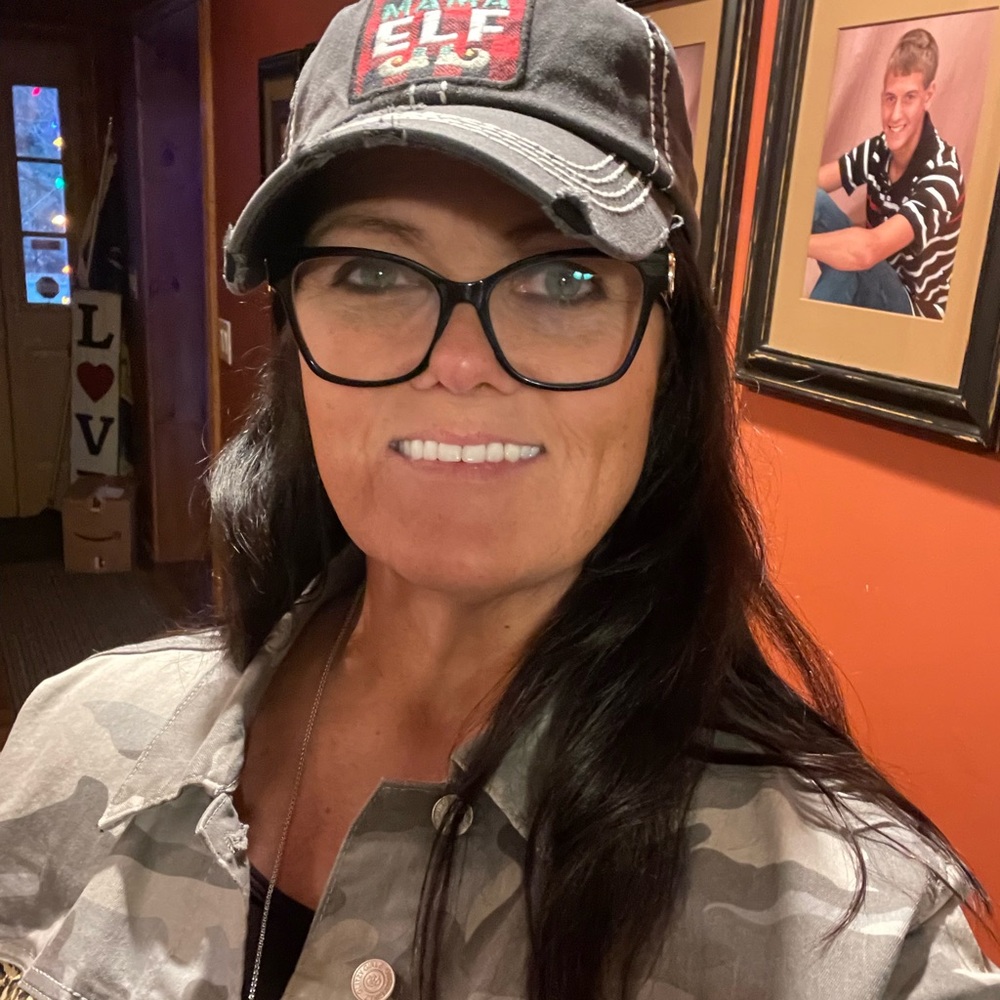 Meet your Posher, Shannon - Picture 4 of 8